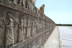 friezes in persepolis